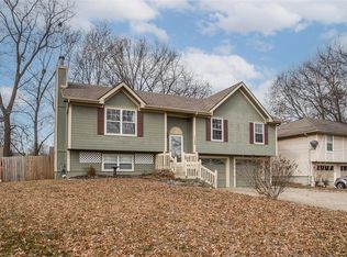 1120 Madison St, Leavenworth, KS 66048