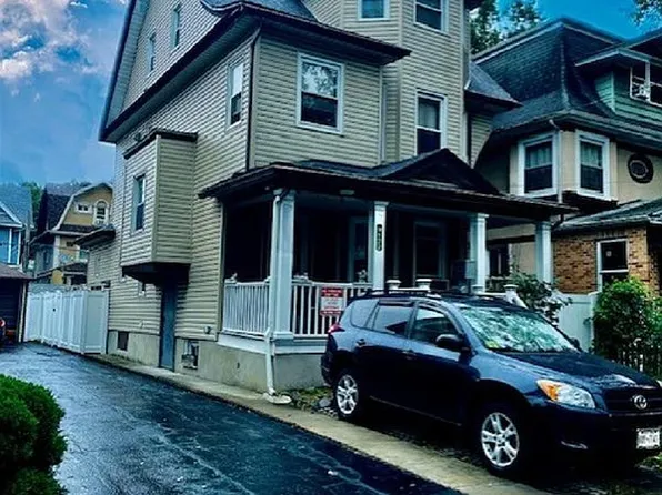 91-23 97th St, Jamaica, NY 11421