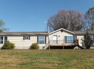 1800 Log Lick Rd, Winchester, KY 40391