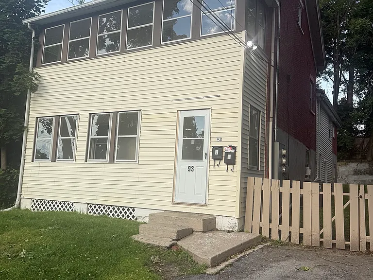 93 Delafield St #2 — Photo 11