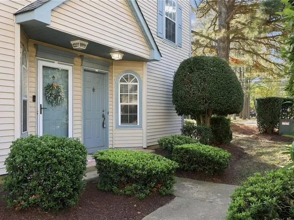 5013 Bardith Cir, Virginia Beach, VA 23455