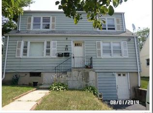 25 Highview Ave, Rye Brook, NY 10573