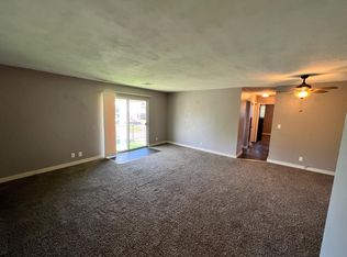 316 S Ridgewood Dr, Chillicothe, IL 61523