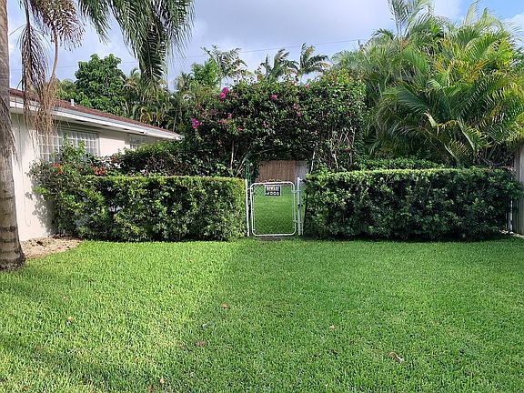 4th image of 8460 SW 147th Ter