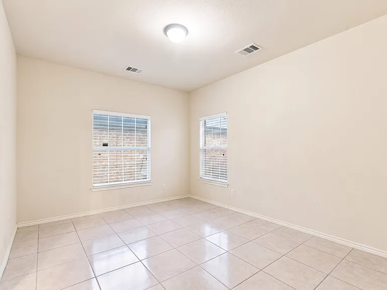 5912 Saddleridge Ct — Photo 24