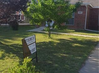 1827 Dennison St, Dallas, TX 75212