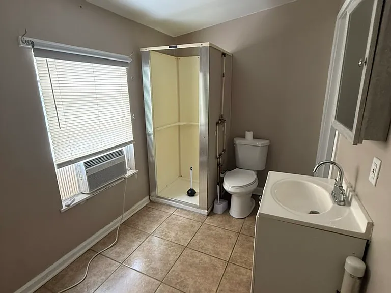 616 Highland St N #5 — Photo 13