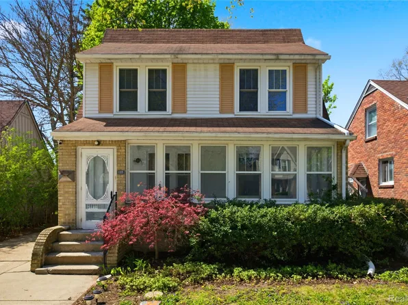 135 N Connecticut Ave, Royal Oak, MI 48067
