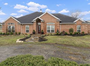 395 Audra Cir, Rhome, TX 76078