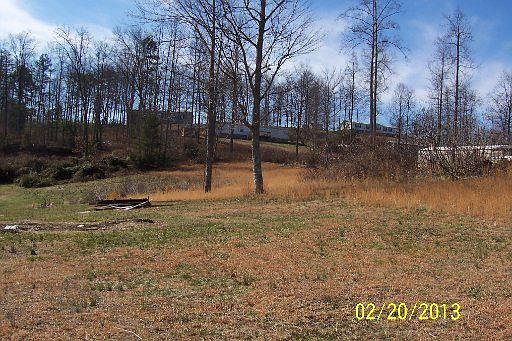 1st image of 160 Parsons Ln