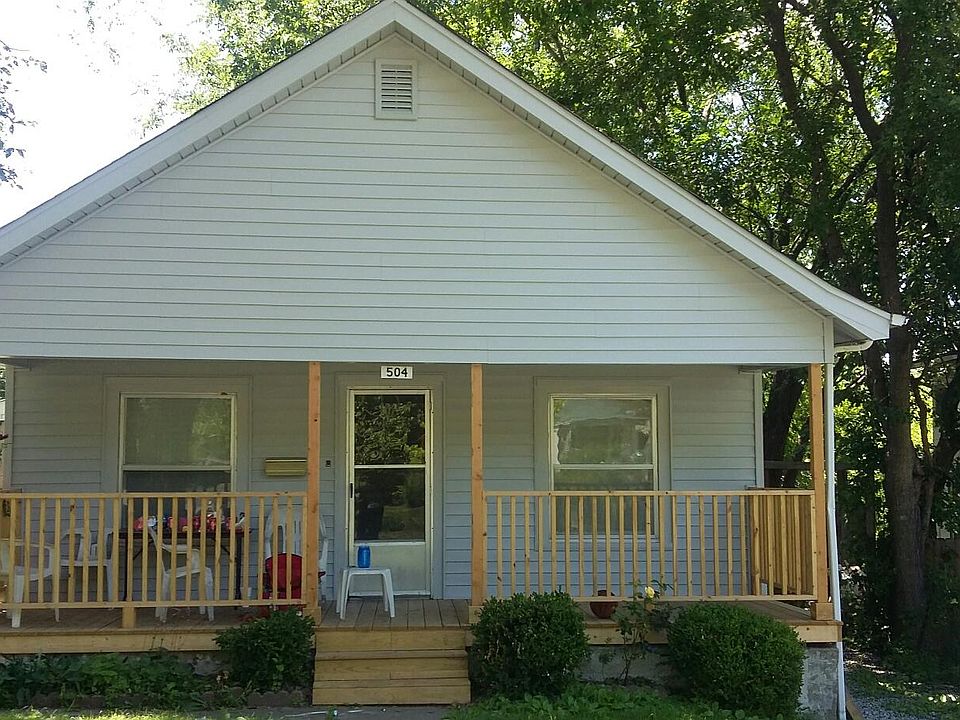 1st image of 504 S Ash Ave