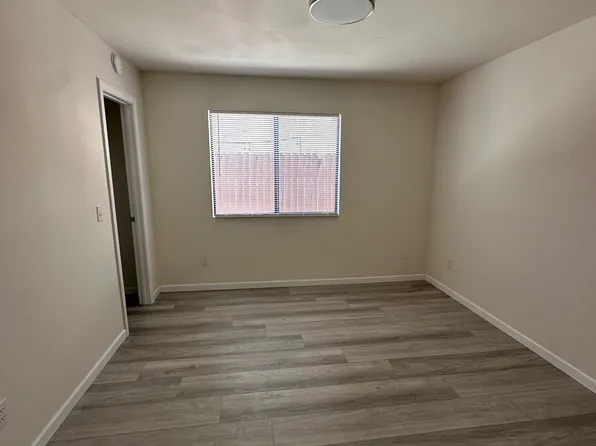 4881 Vista Dr APT 3, Huntington Beach, CA 92649