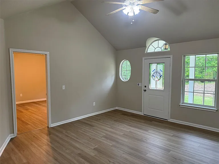 174 E Sunset Dr — Photo 19
