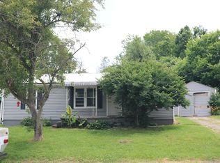 106 Leer St, Carlisle, KY 40311