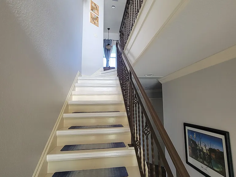 4245 Spire St — Photo 32