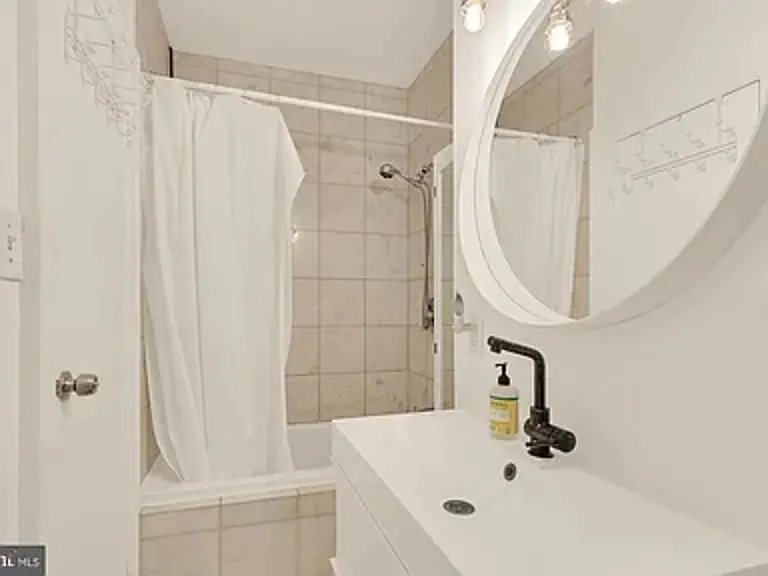 1835 Mintwood Pl NW #1 — Photo 3