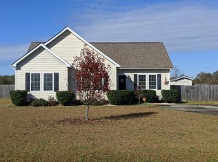 3735 Glenn Rd, Parkton, NC 28371