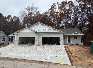 1515 W Addison Way, Muskegon, MI 49445