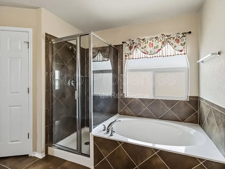 6238 Ozona Ml — Photo 29