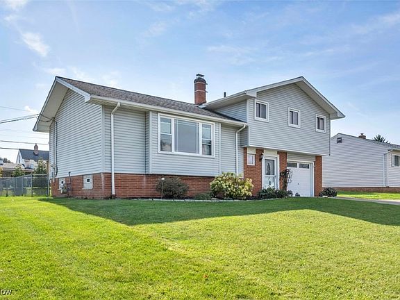 4th image of 3295 Marda Dr