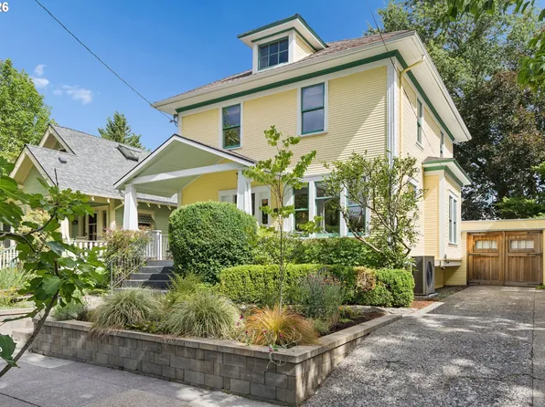 4011 SE Salmon St, Portland, OR 97214