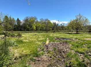 1150 Center Valley Rd, Willits, CA 95490