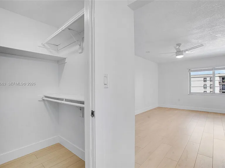 4670 W 13th Ln #411 — Photo 13