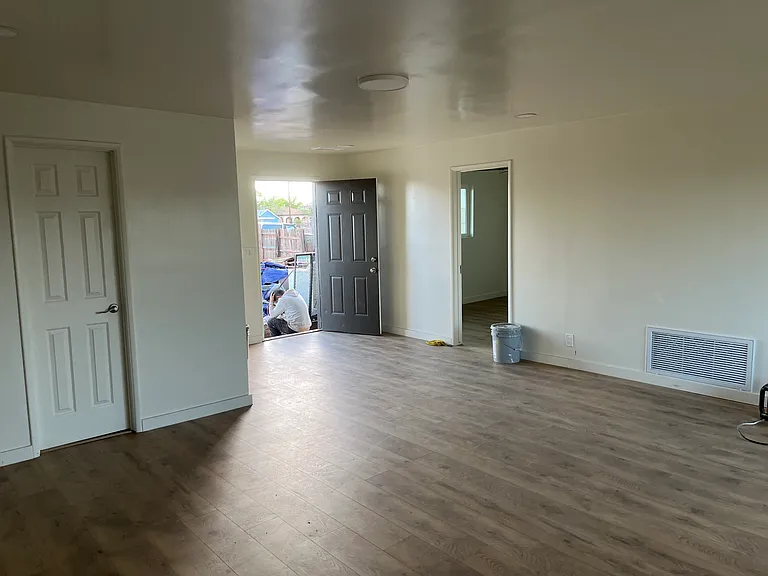 609 E Aspinwall St — Photo 13