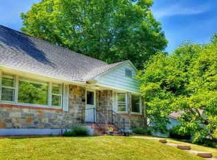 31 Millrock Rd, New Paltz, NY 12561