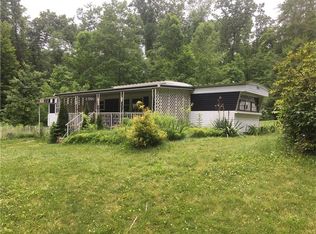 135 E Palestine Rd, Darlington, PA 16115