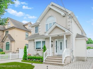 158 Kingdom Ave, Staten Island, NY 10312