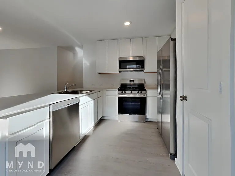1737 Lofty Cedar Ct — Photo 2