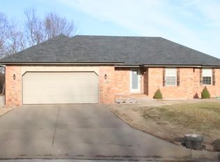 1001 W Broad St, Republic, MO 65738