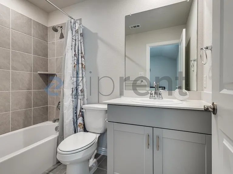 3217 Paruament Dr — Photo 13