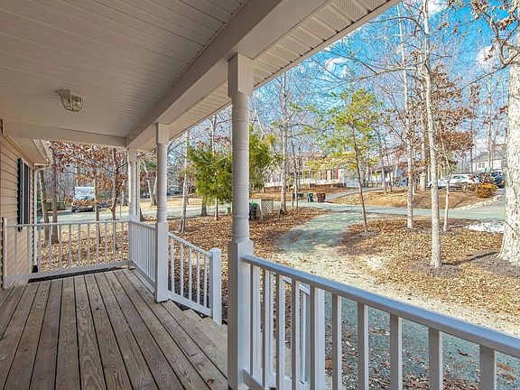 4th image of 9 Amethyst Rd