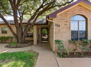 214 Fulton Ave, Lubbock, TX 79416