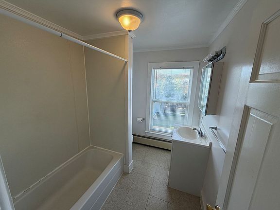 2nd image of 344 Main St