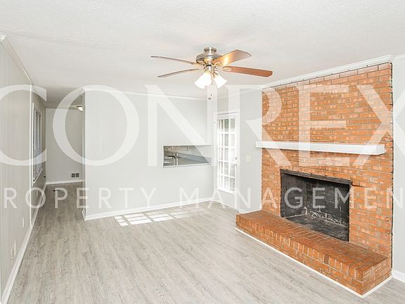4th image of 409 Old Plantation Dr