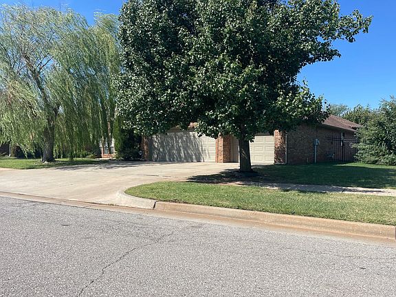 2nd image of 15405 Brenton Hills Ave