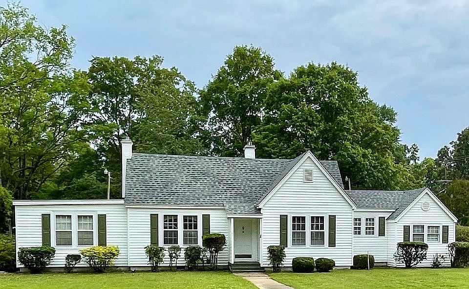 165 College St, Savannah, TN 38372 Zillow