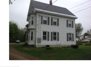 17 N Main St, Peru, ME 04290