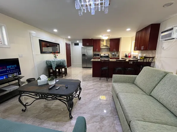 3223 Monsarrat Ave #P, Honolulu, HI 96815