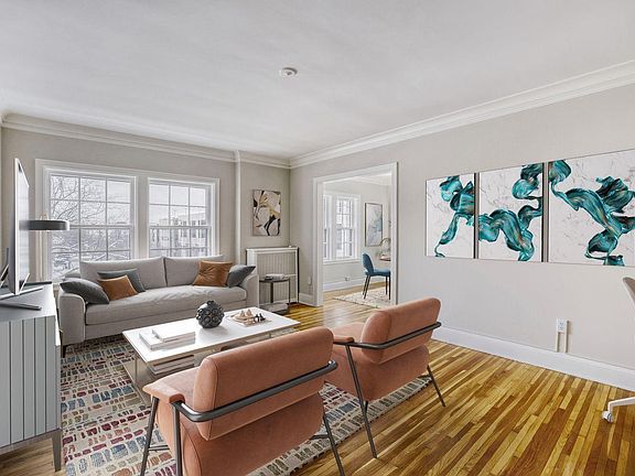 5th image of 2615 Park Ave APT 307