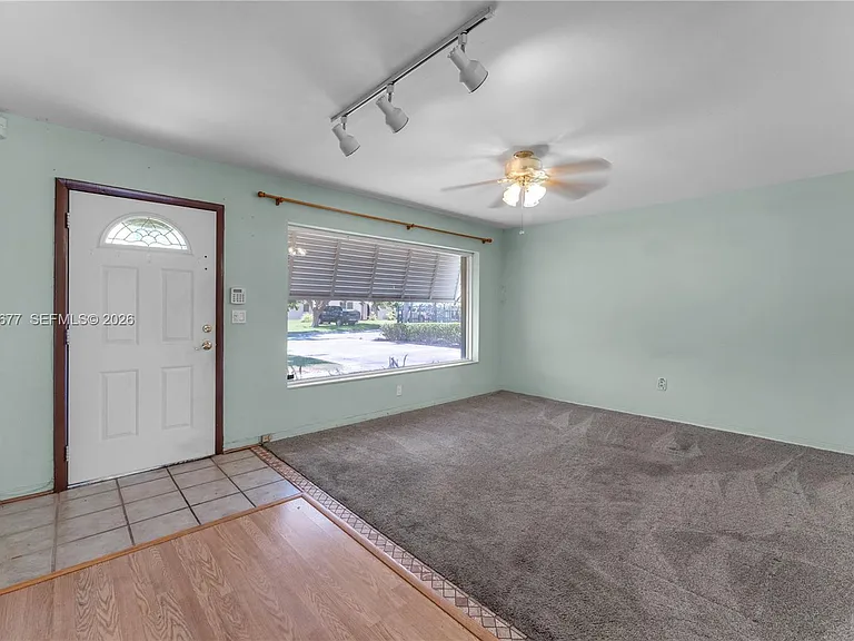 16721 SW 298th Ter — Photo 2