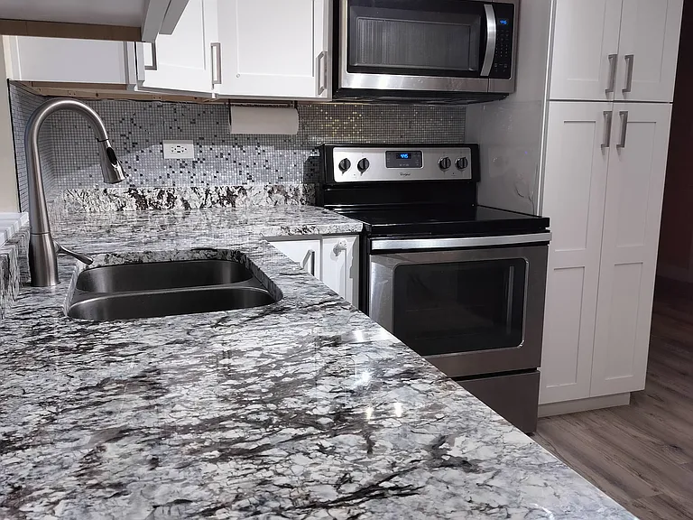 484 Western Ave #2 — Photo 1