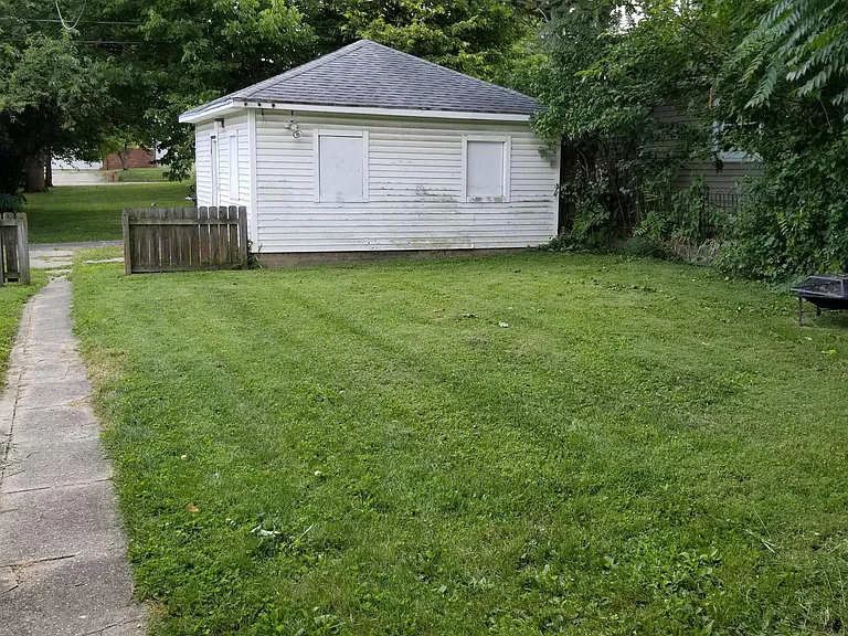 3 total off-street parking spots
