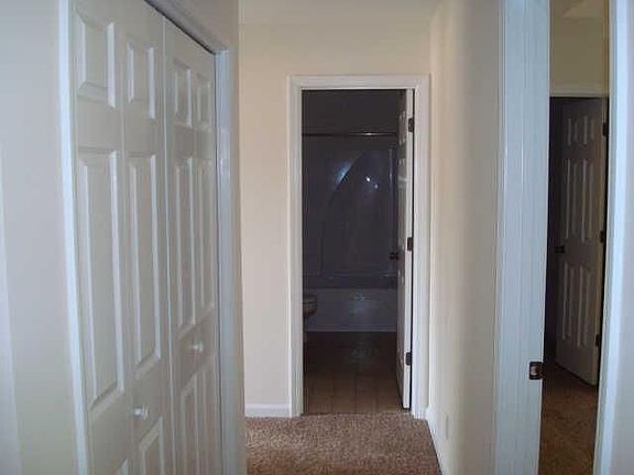2nd image of 392 Zurich Ct