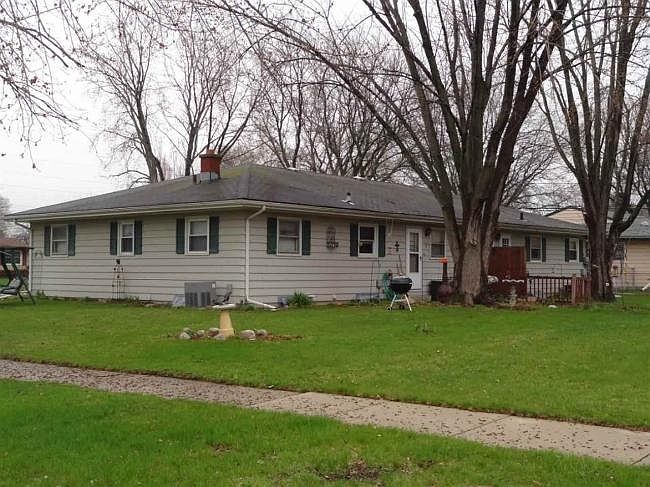 2nd image of 1802 Randolph Rd