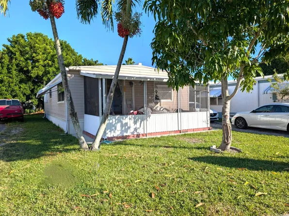 107 S Four Seasons Rd #107, Palm Beach Gardens, FL 33410