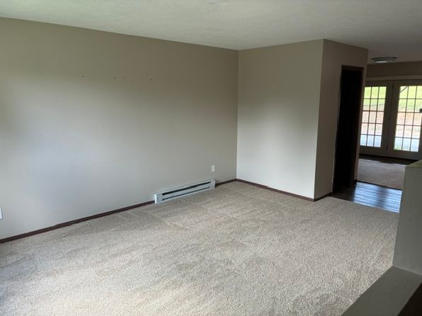 45 Lee Rd APT D